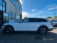 Usata Volvo V90 CC Pro 190 CV (139 kW) 2021 Bianco Station wagon