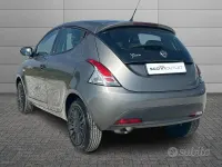 Usata Lancia Ypsilon S 69 CV (50 kW) 2018 Grigio botticelli Utilitaria
