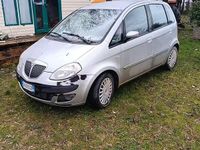 Usata Lancia Musa 100 CV (73 kW) 2004 Grigio Monovolume