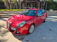 Usata Alfa Romeo Giulietta Exclusive 150 CV (110 kW) 2014 Rosso Utilitaria