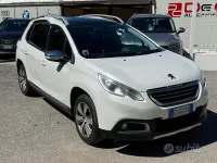 Usata Peugeot 2008 Allure 82 CV (60 kW) 2013 Bianco SUV