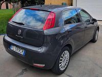 Usata Fiat Punto Lounge 69 CV (50 kW) 2017 Grigio Berlina