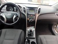 Usata Hyundai i30 128 CV (94 kW) 2014 Bianco Berlina