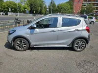 Usata Opel Karl Rocks 73 CV (53 kW) 2018 Argento Utilitaria