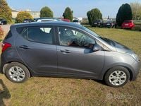 Usata Hyundai i10 Comfort 66 CV (48 kW) 2014 Grigio Utilitaria