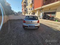 Usata VW Polo Cross Comfortline 90 CV (66 kW) 2015 Grigio Utilitaria