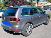 Usata VW Touareg 174 CV (127 kW) 2008 Grigio SUV