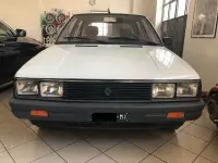 Occasion Renault R11 47 PK (34 kW) 1983 Beige Hatchback