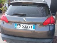 Usata Peugeot 2008 Access 99 CV (72 kW) 2016 Grigio SUV