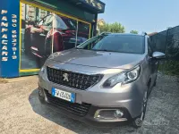 Usata Peugeot 2008 Allure 83 CV (61 kW) 2019 Grigio SUV