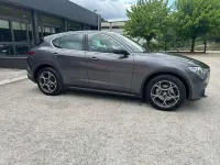 Usata Alfa Romeo Stelvio Business 209 CV (153 kW) 2017 Grigio SUV