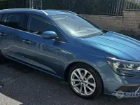 Usata Renault Mégane IV 110 CV (80 kW) 2017 Blu Station wagon