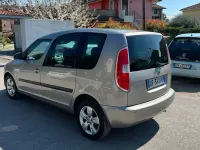 Usata Skoda Roomster Comfort 105 CV (77 kW) 2007 Grigio Monovolume