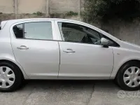 Usata Opel Corsa Enjoy 90 CV (66 kW) 2009 Grigio Utilitaria