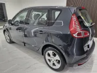 Usata Renault Scenic E-Tech Luxe 110 CV (80 kW) 2010 Grigio Utilitaria