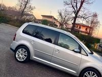 Usata VW Touran Highline 170 CV (125 kW) 2011 Argento Monovolume