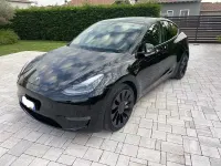 Usata Tesla Model Y Performance 185 kW (252 CV) 2023 Nero SUV