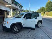 Usata Jeep Renegade Limited 120 CV (88 kW) 2015 Bluazzurro SUV