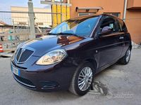 Usata Lancia Ypsilon 60 CV (44 kW) 2010 Viola Utilitaria