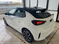 Usata Opel Corsa 101 CV (74 kW) 2023 Bianco Utilitaria
