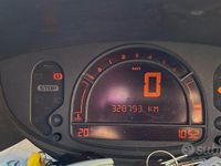 Usata Renault Modus 65 CV (47 kW) 2005 Grigio Monovolume