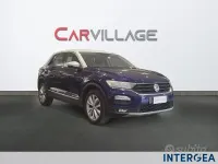 Usata VW T-Roc Style 116 CV (85 kW) 2018 Bluazzurro SUV