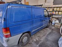 Usata Mercedes Vito 102 CV (75 kW) 2001 Blu Furgone