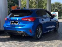 Usata Ford Focus ST-Line 120 CV (88 kW) 2020 Blu/azzurro Berlina