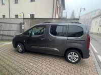 Gebraucht Toyota Proace Verso City 100 kW (136 PS) 2023 Grau Kombi