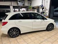 Usata Mercedes B180 Premium 109 CV (80 kW) 2014 Utilitaria