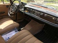 Usata Mercedes 220 120 CV (88 kW) 1962 Grigio Berlina