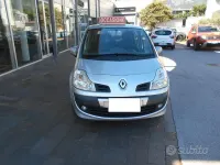 Usata Renault Modus 75 CV (55 kW) 2009 Grigio Monovolume