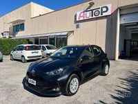 Gebraucht Toyota Yaris Hybrid Business Edition 92 PS (67 kW) 2021 Schwarz Limousine