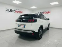 Usata Peugeot 3008 Allure 131 CV (96 kW) 2022 Bianco SUV