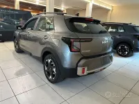 Nuova Kia Stonic Urban 101 CV (74 kW) 2026 Grigio SUV