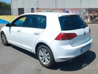 Usata VW Golf VII Highline 105 CV (77 kW) 2013 Bianco Berlina