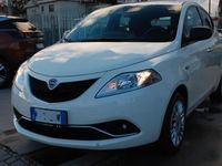 usata Lancia Ypsilon 1.2 Gold 69CV Uff Italy Bluetooth USB Clima