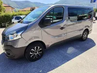 Usata Renault Trafic Expression 125 CV (91 kW) 2017 Grigio Monovolume