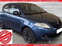 Usata Lancia Ypsilon 70 CV (51 kW) 2022 Blu Utilitaria