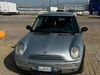 Usata Mini Cooper 75 CV (55 kW) 2003 Grigio Utilitaria