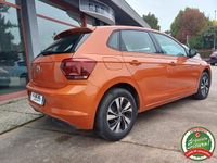 Usata VW Polo Comfortline 80 CV (58 kW) 2019 Arancione Berlina