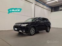 Usata Mitsubishi Outlander Instyle 150 CV (110 kW) 2015 Nero SUV