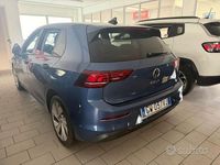 Begagnad VW Golf VIII Edition 116 HK (85 kW) 2024 Blå Sedan