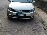 Usata VW Passat 140 CV (102 kW) 2012 Berlina