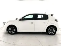 Usata Peugeot 208 Active 101 CV (74 kW) 2023 Bianco Utilitaria