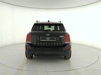 Käytetty Mini Countryman 150 HP (110 kW) 2021 Musta Katumaasturi