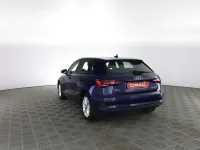 Usata Audi A3 110 CV (80 kW) 2022 Blu navarra Berlina