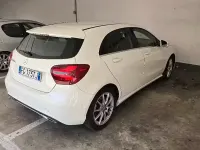 Usata Mercedes A180 114 CV (83 kW) 2016 Bianco Utilitaria