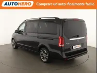 Usata Mercedes V250 Exclusive 190 CV (139 kW) 2023 Grigio Monovolume