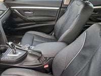 Begagnad BMW 318 Luxury Line 150 HK (110 kW) 2019 Grå Sedan